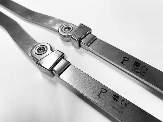 Ortesis articulada con vertical, 21 mm, par