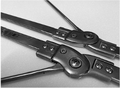 [PR15.A1.D16] Schweizer Typ Springly Kniegelenk mit seitlichen Stangen, 16mm