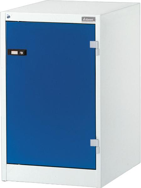 [819 W 301] Combinable cabinet with solid sheet hinged door