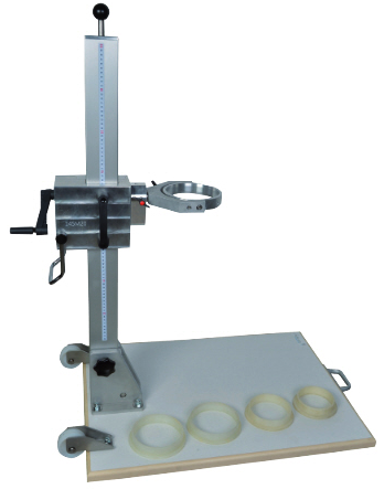 [00 V 44.M20] Casting Apparatus with Baseplate