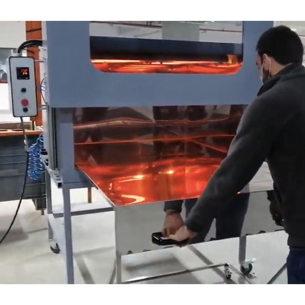 [112 W 500] Horno infrarrojo